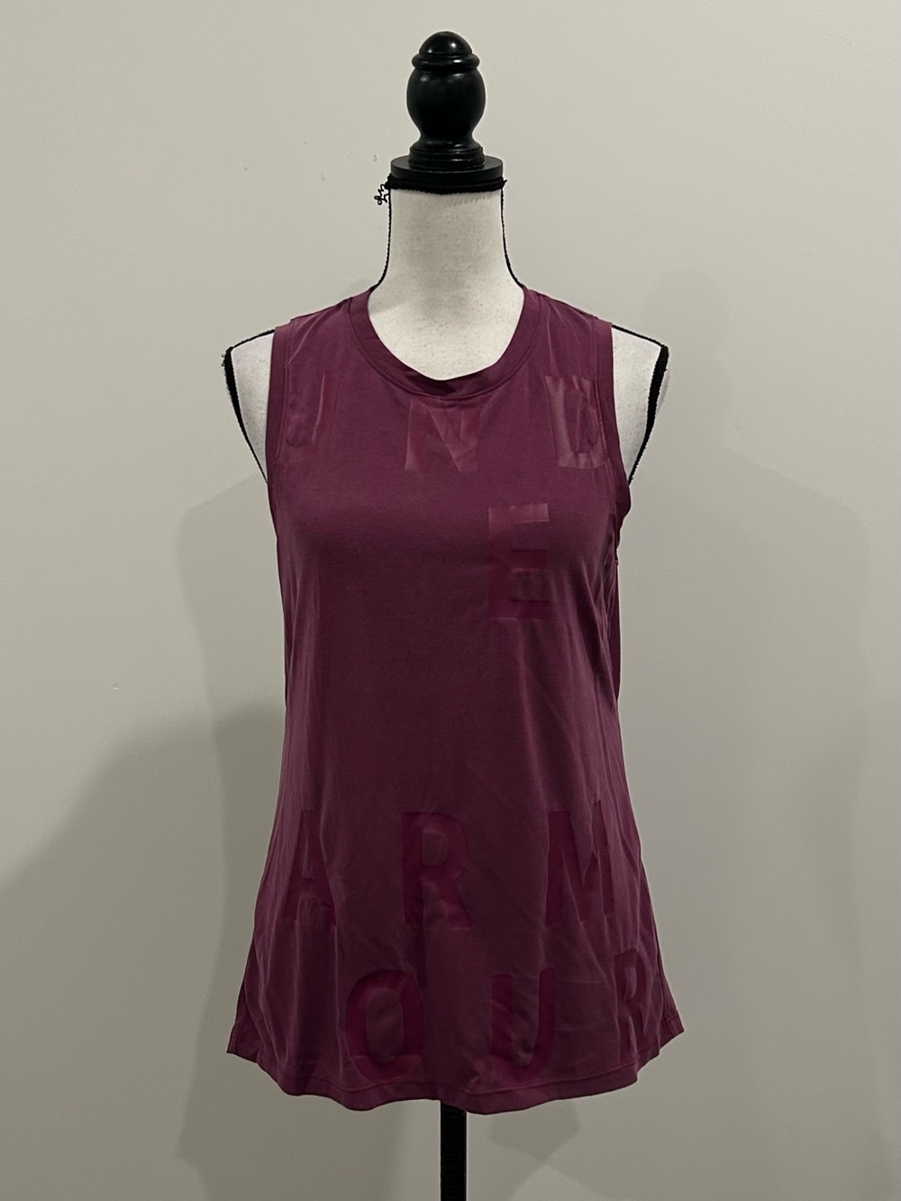 Under Armour Sleeveless Open Back Tee